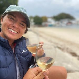 Meet your Posher, Holly